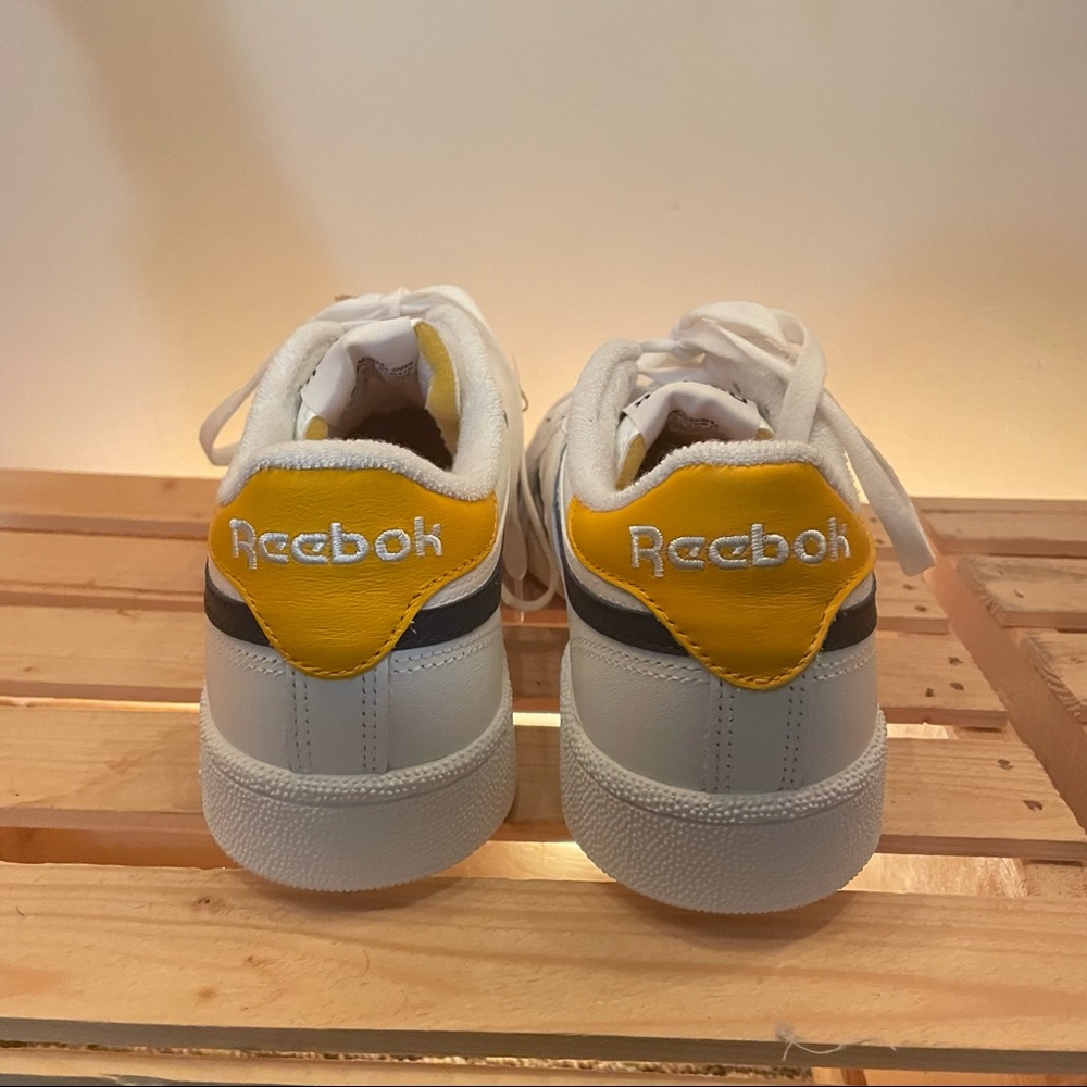 Reebok Club C gold and blue vector Unisex - Picture 6 of 7